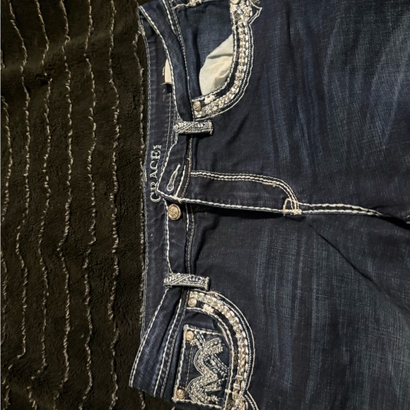 Grace in LA capris - Picture 6 of 6